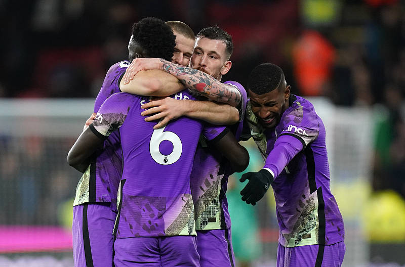 爱游戏中国- 混合泳4x100接力完整视频 